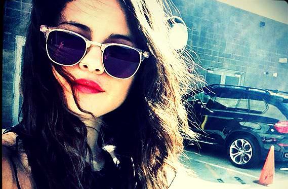 Photo credit: selenagomez / Pixsta 